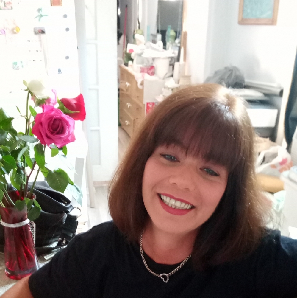 Meet your Posher, Julie